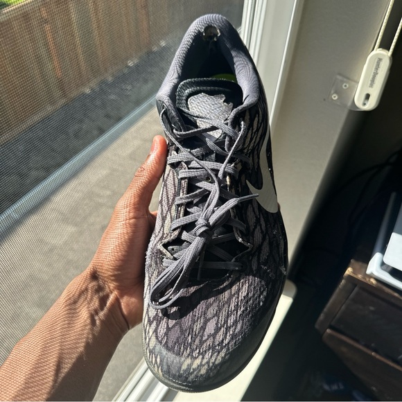 Kobe 8 Nike is size 12.5 - Picture 6 of 11